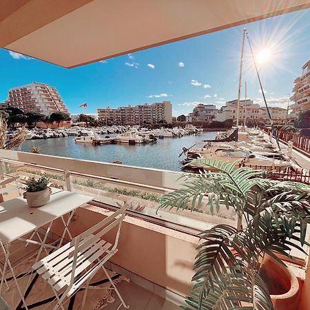Magnifique T2 Au Calme Avec Une Superbe Vue Sur Le Port Кане Экстерьер фото
