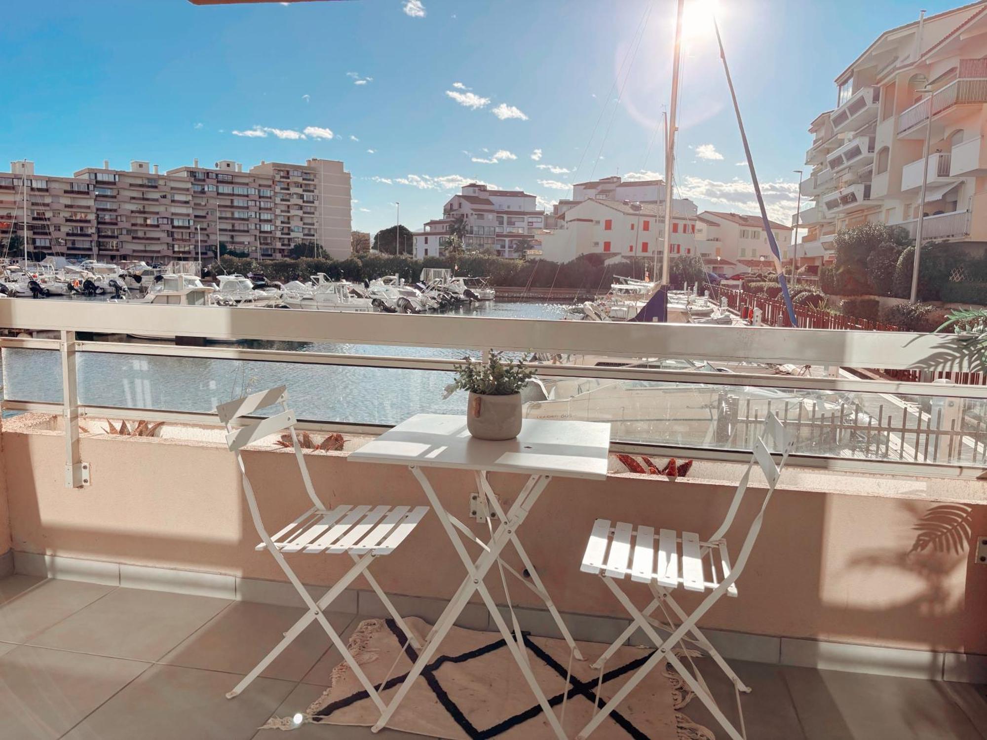 Magnifique T2 Au Calme Avec Une Superbe Vue Sur Le Port Кане Экстерьер фото